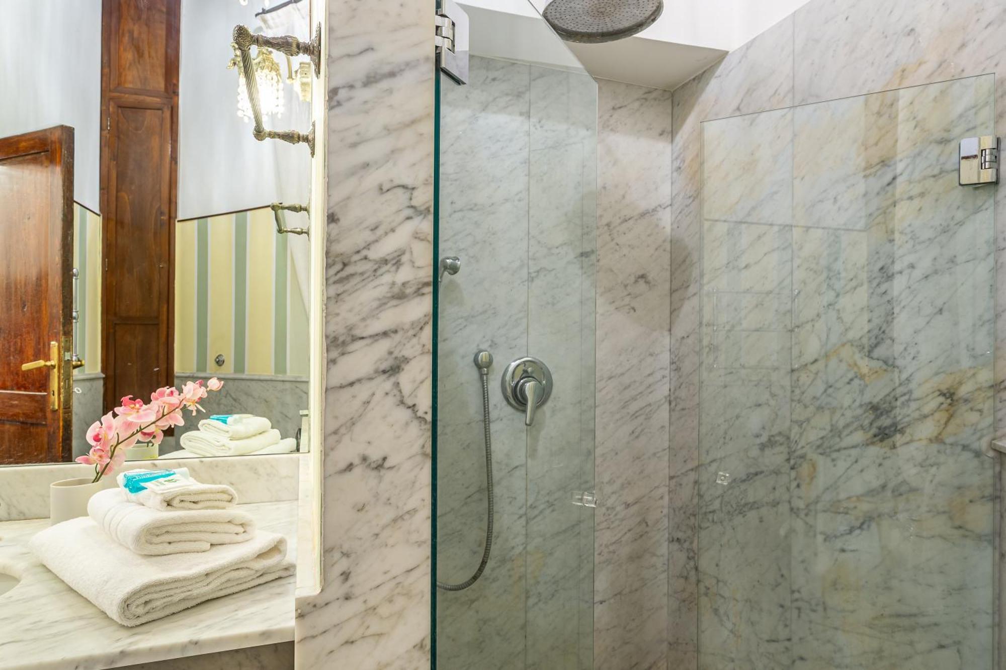 Iflat A Vintage Gem Near Piazza Navona Rom